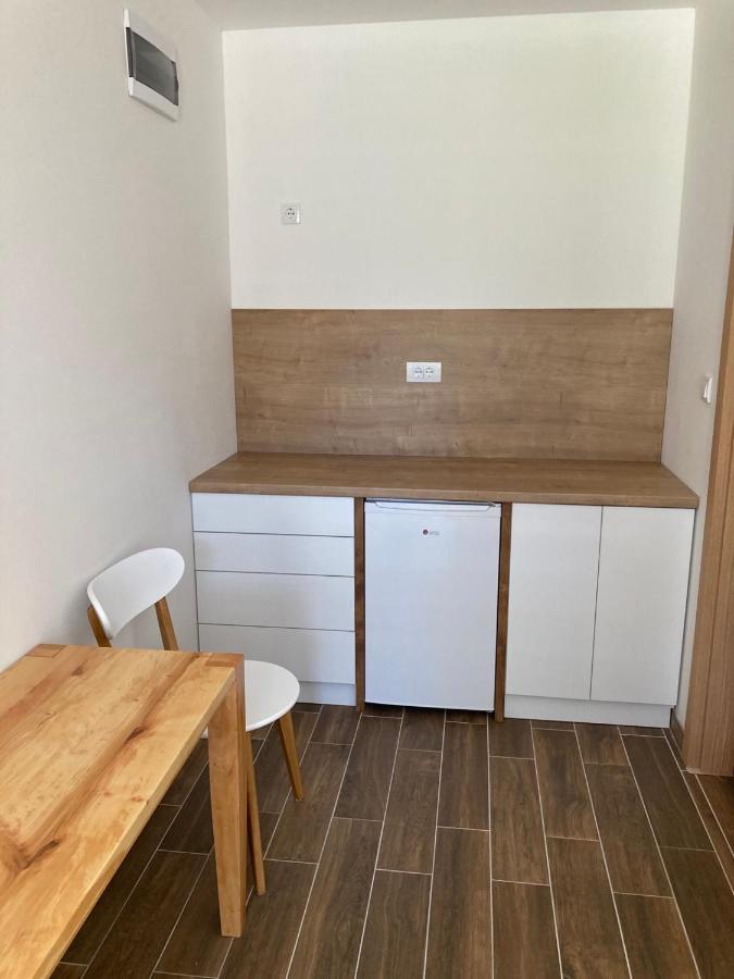 Srebrna Laguna Apartment Veliko Gradiste Luaran gambar